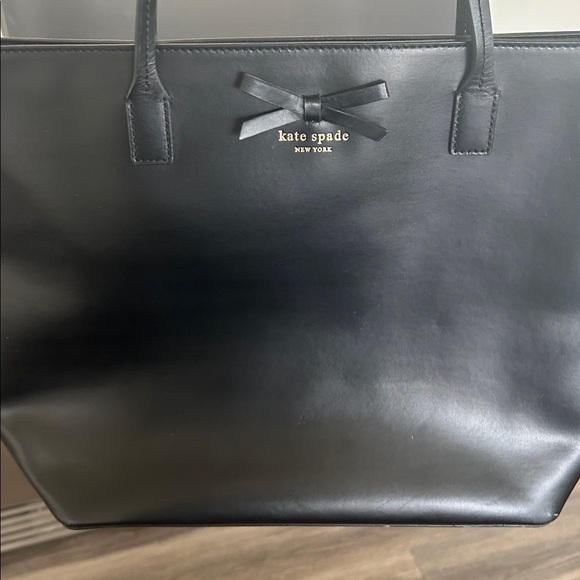 Kate Spade Tote - Picture 5 of 7